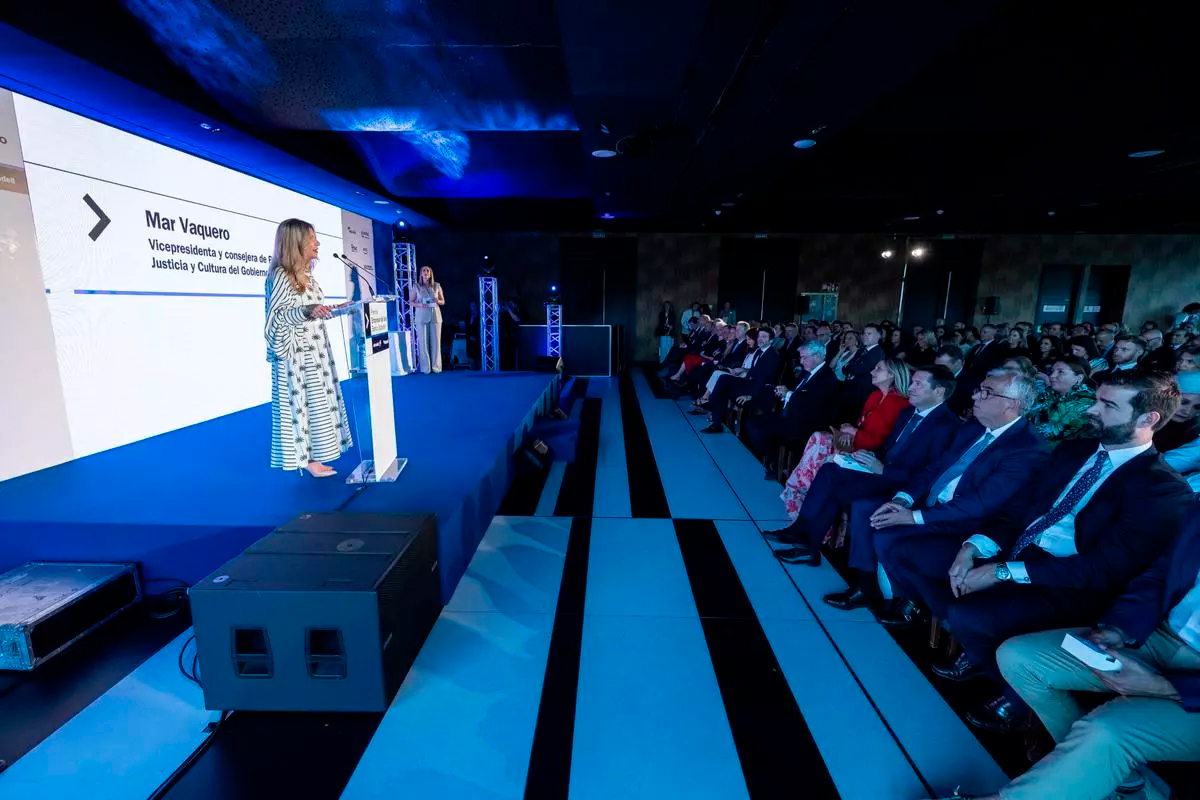 La gala de los Premios Empresa del Año Banco Sabadell en Zaragoza, en imágenes / Jaime Galindo / EPA