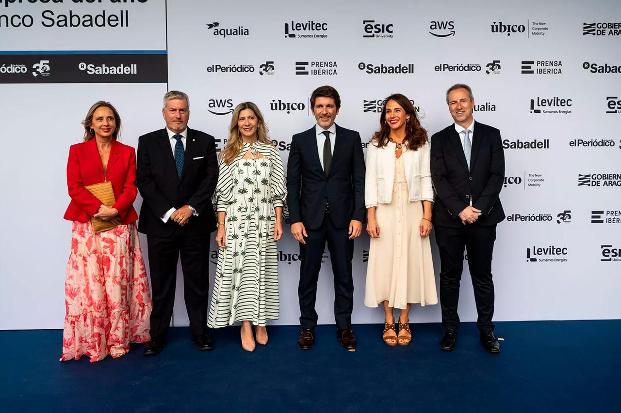 Llegada y ambiente en los Premios Empresa del Año del Banco Sabadell / Jaime Galindo/ Pablo Ibáñez 